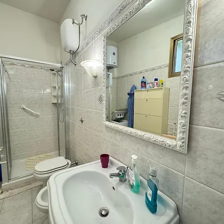 Casa Giovando Iglesias